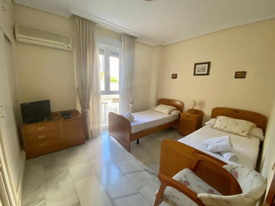 Rentalsevilla Luis De Morales Bagian luar foto