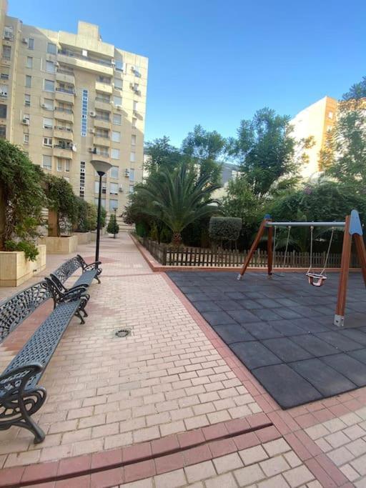 Rentalsevilla Luis De Morales Bagian luar foto